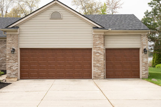 wooden_garage_door